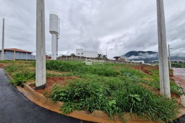 Terreno &agrave; venda - Terra Nostra