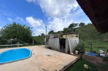 Ch&aacute;cara &agrave; venda - 500m&sup2; - Vargem do Rigoni
