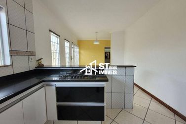 Casa &agrave; venda - 180m&sup2; - Jardim Mantiqueira