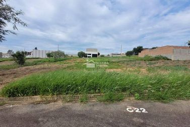Terreno &agrave; venda - 200m&sup2; - Jardim Am&eacute;lia
