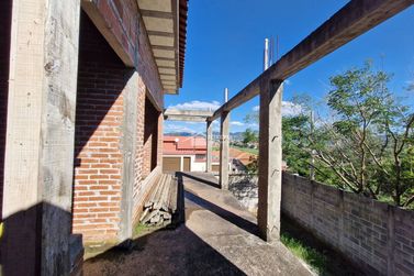 Casa &agrave; venda - 100m&sup2; - Jardim Brasil