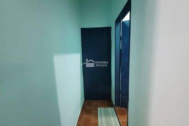 S&iacute;tio &agrave; venda - 200m&sup2; - Zona Rural