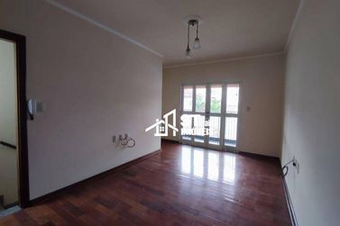 Casa &agrave; venda - Centro