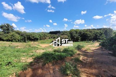 Terreno &agrave; venda - 27000m&sup2; - Clube Campestre