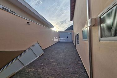Casa &agrave; venda - 77m&sup2; - Jardim Alto da Serra