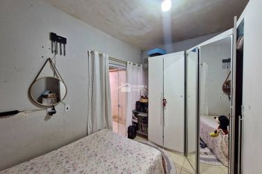 Casa &agrave; venda - 60m&sup2; - Jardim Rio Negro