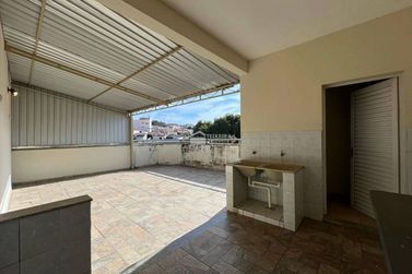 Apartamento para alugar - 123m&sup2; - Centro