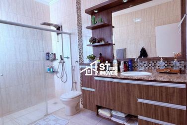 Casa &agrave; venda - 201m&sup2; - Jardim Panorama
