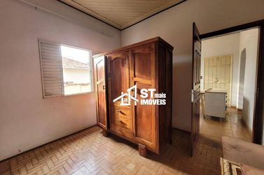 Casa &agrave; venda - 203m&sup2; - Centro