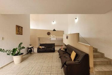 Casa &agrave; venda - 320m&sup2; - Vila Mosconi