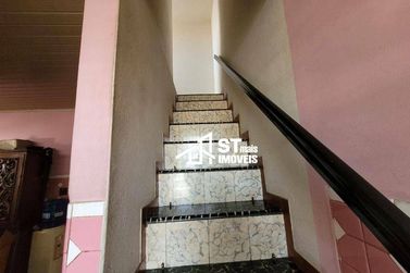 Casa &agrave; venda - 203m&sup2; - Centro