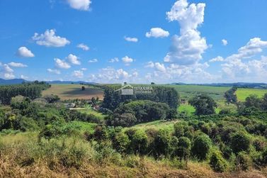 Terreno &agrave; venda - 27000m&sup2; - Clube Campestre