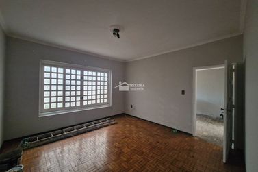 Casa para alugar - 140m&sup2; - Vila Tiradentes