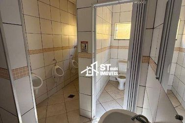 Sal&atilde;o Comercial para alugar - 300m&sup2; - Centro