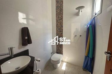 Sobrado &agrave; venda - 285m&sup2; - Centro
