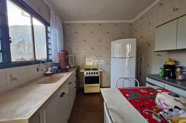 Casa &agrave; venda - 224m&sup2; - Jardim Mantiqueira