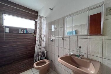Casa &agrave; venda - 99m&sup2; - Centro