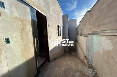 Casa &agrave; venda - 174m&sup2; - Parque S&atilde;o Cristov&atilde;o