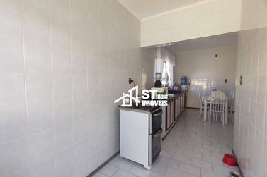 Casa &agrave; venda - 231m&sup2; - Jardim Bela Vista