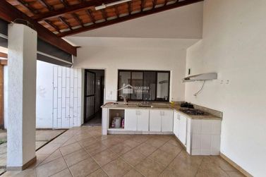 Casa &agrave; venda - 377m&sup2; - Vila Mosconi