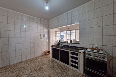 Apartamento &agrave; venda - 74m&sup2; - Jardim Rio Branco