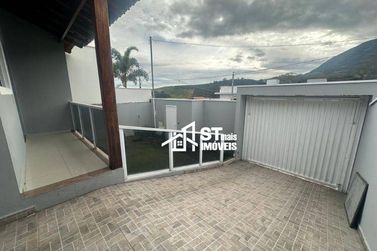 Casa &agrave; venda - 100m&sup2; - Santo Antonio de Lisboa