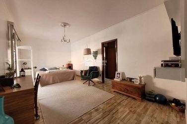 Casa &agrave; venda - 334m&sup2; - Centro