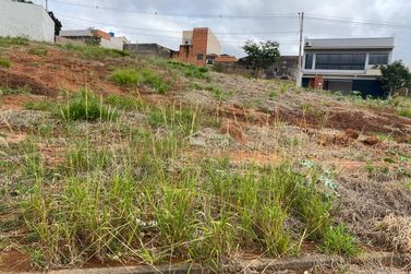Terreno &agrave; venda - Veredas da Serra