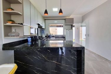 Casa &agrave; venda - 130m&sup2; - Veredas da Serra
