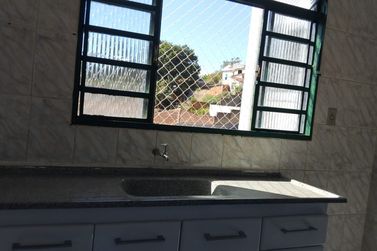 Apartamento para alugar - 100m&sup2; - Jardim Murtele
