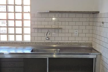 Apartamento para alugar - 80m&sup2; - Andradas