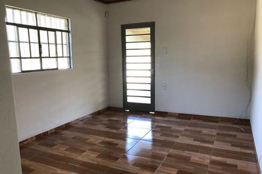 Casa para alugar - JD. S&Oacute;VIS