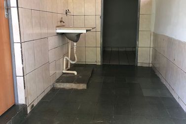 Casa para alugar - JD. S&Oacute;VIS