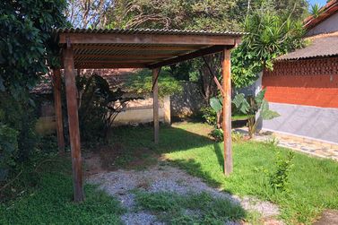 Casa para alugar - JD. S&Oacute;VIS