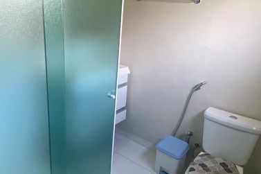 Casa &agrave; venda - 90m&sup2; - centro