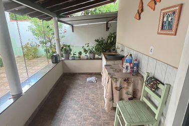 Casa &agrave; venda - 186m&sup2; - jd rio branco