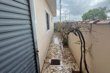 Casa &agrave; venda - 186m&sup2; - jd rio branco