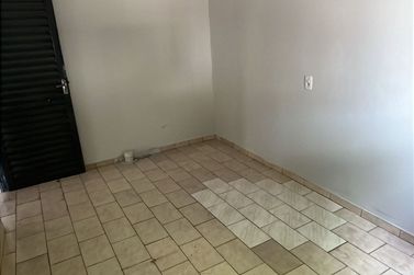 Ponto Comercial para alugar - 12m&sup2; - Centro