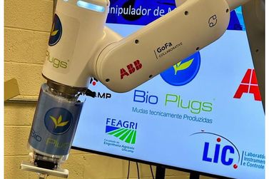 Unicamp e empresa de Atibaia desenvolvem robô que planta mudas de flores!