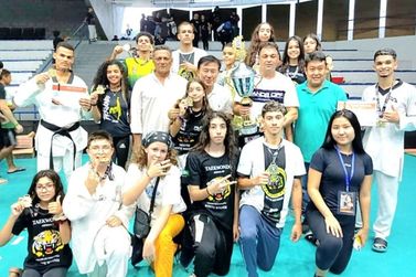 Atibaia conquista segundo lugar no Campeonato Paulista de Taekwondo 2024