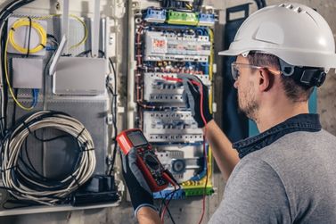 Atibaia abre vagas para curso gratuito de repara&ccedil;&atilde;o el&eacute;trica 