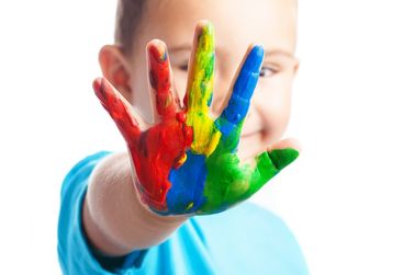 Atibaia recebe selo estadual por projeto que apoia pessoas com autismo