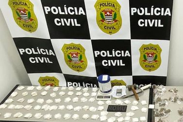 A&ccedil;&atilde;o da GCM termina com pris&atilde;o por tr&aacute;fico de drogas em Atibaia    