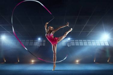 Gin&aacute;stica r&iacute;tmica re&uacute;ne atletas em torneio neste s&aacute;bado em Atibaia