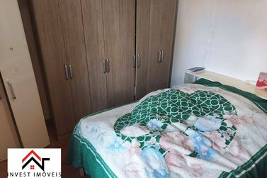 Casa &agrave; venda - 300m&sup2; - Vit&oacute;ria R&eacute;gia