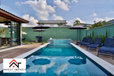 Casa &agrave; venda - 604m&sup2; - Condom&iacute;nio Shambala II