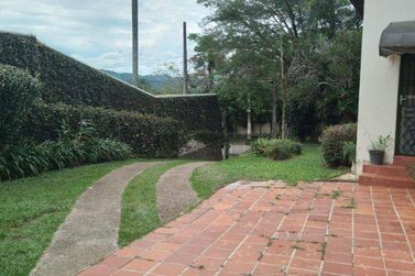 Ch&aacute;cara &agrave; venda - 1220m&sup2; - Vila Santista