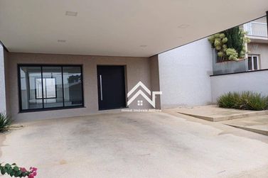 Casa &agrave; venda - 335m&sup2; - Vila Giglio