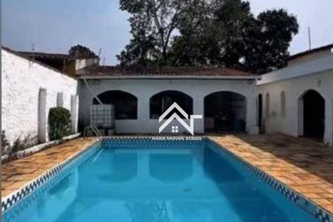 Casa &agrave; venda - 398m&sup2; - Nova Gard&ecirc;nia