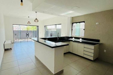 Casa &agrave; venda - 150m&sup2; - Jardim Maristela
